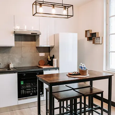 Bienvenue Chez Noemie - Arrivee Autonome 아파트 샤틀레로